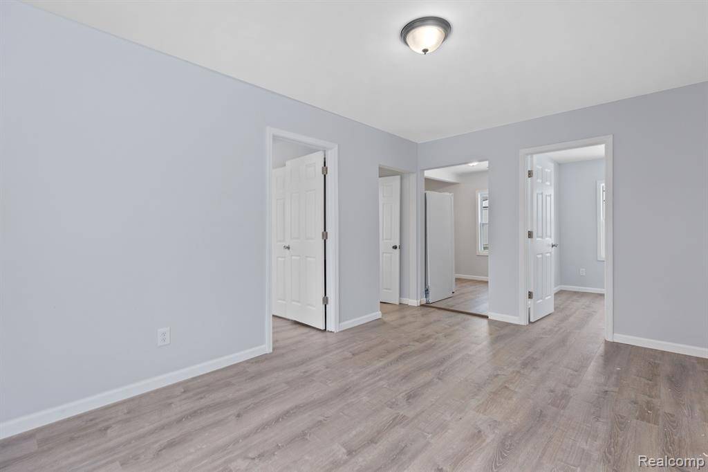 Roseville, MI 48066,26045 CLANCY Street