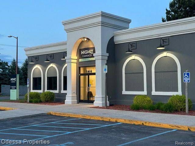 Traverse City, MI 49686,752 MUNSON Avenue