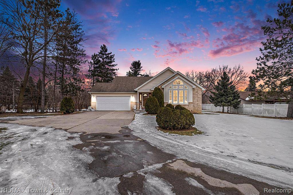 Flint Twp, MI 48433,6300 RIVER Road
