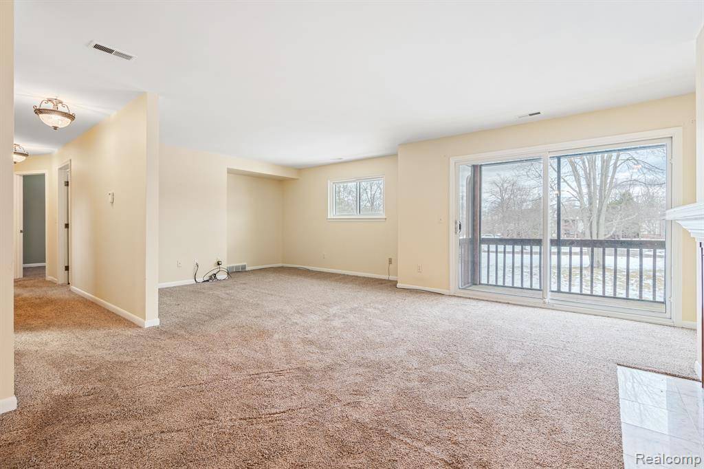 Grosse Ile Twp, MI 48138,10241 NANCYS Boulevard 50