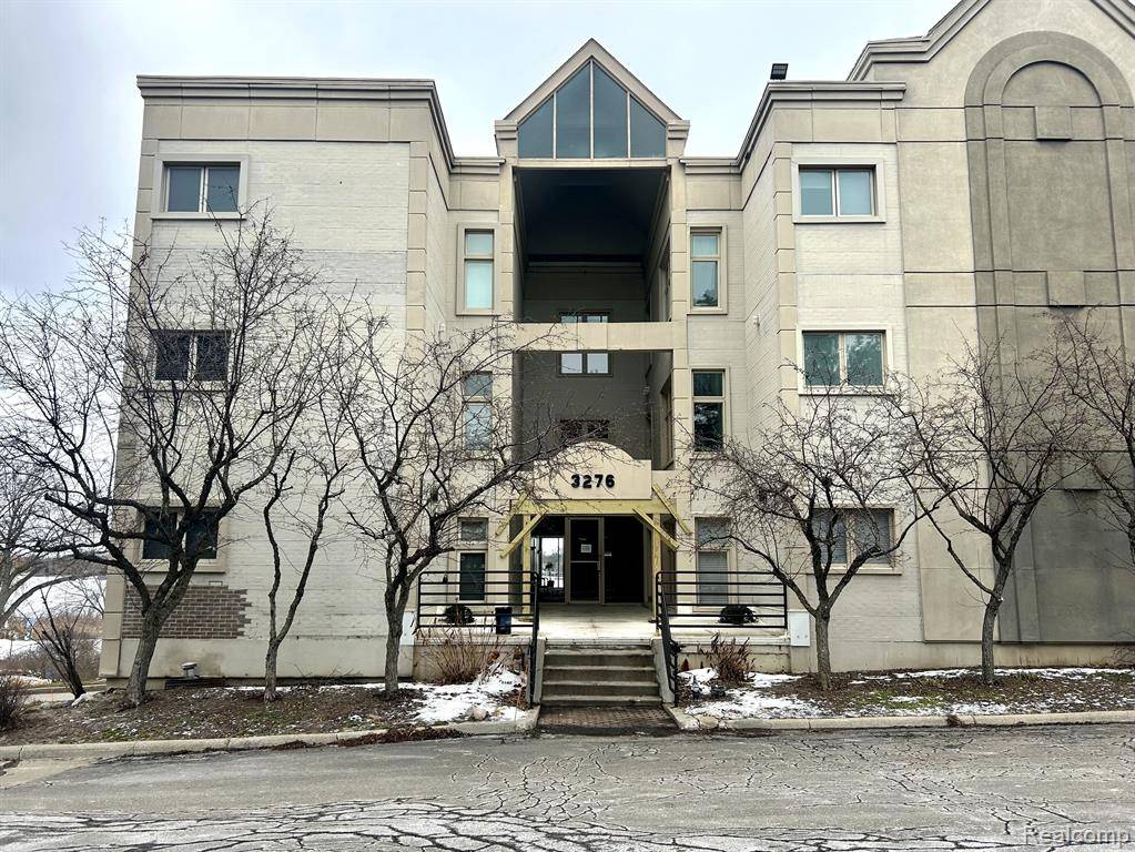 Waterford Twp, MI 48328,3276 ISLAND COVE Drive 150