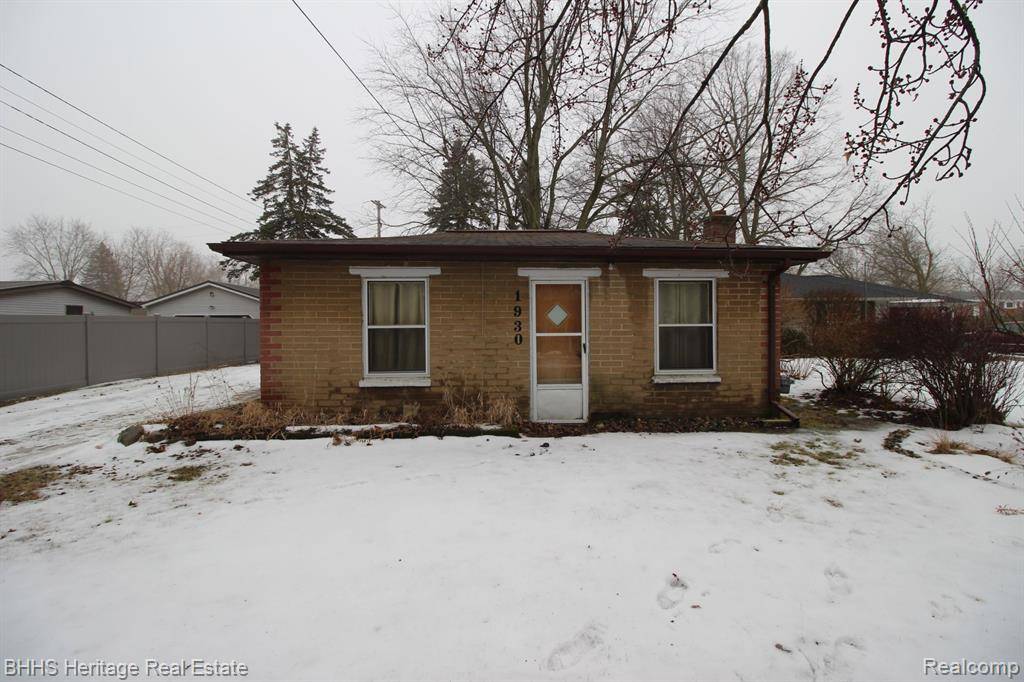 Caledonia Twp, MI 48867,1930 GROVE Avenue