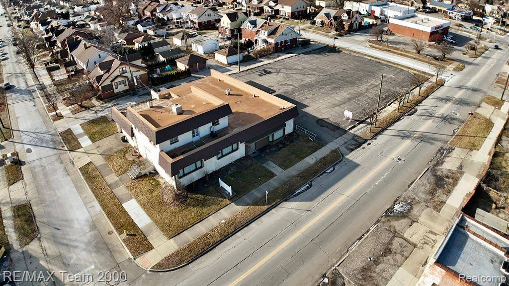 Dearborn, MI 48126,8805 TIREMAN Avenue