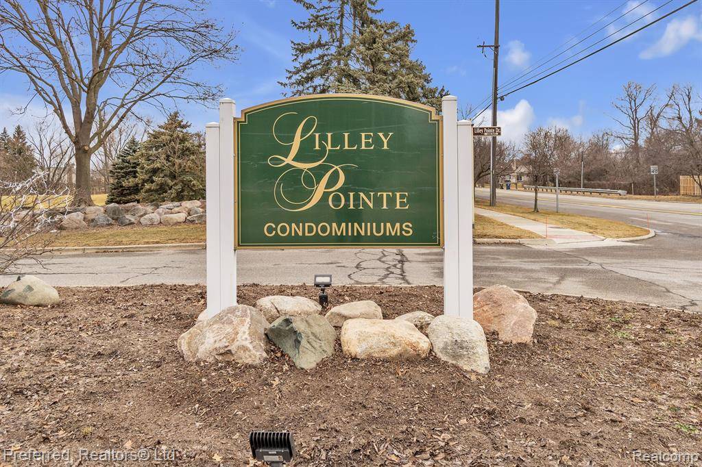Canton Twp, MI 48187,42565 LILLEY POINTE Drive 7
