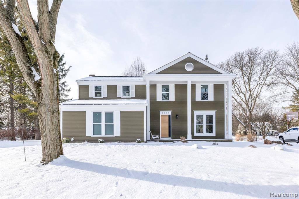 Rochester Hills, MI 48306,1499 W HORSESHOE BEND Drive
