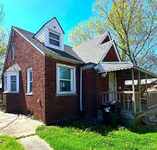 Detroit, MI 48213,5579 LENOX Street