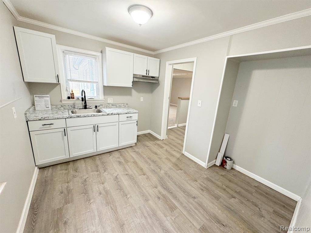 Garden City, MI 48135,29520 ELMWOOD Street