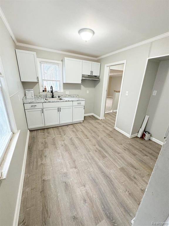 Garden City, MI 48135,29520 ELMWOOD Street