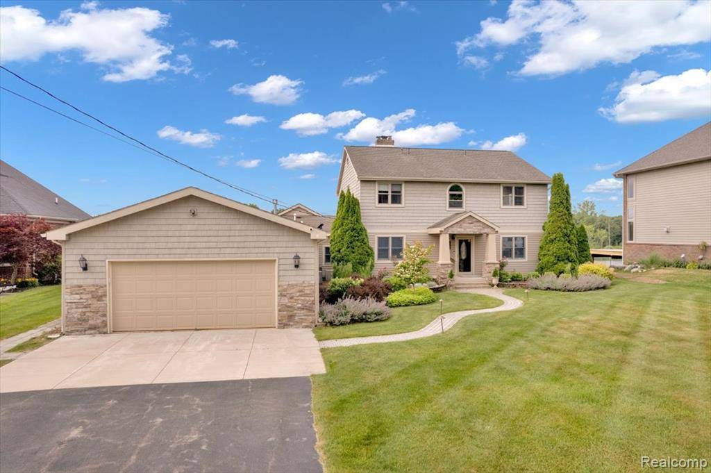 Oxford Twp, MI 48371,1611 HARWOOD Drive