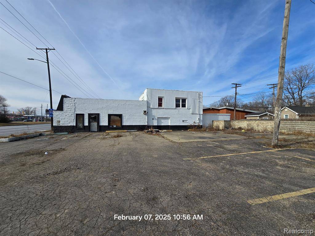 Inkster, MI 48141,29230 MICHIGAN Avenue