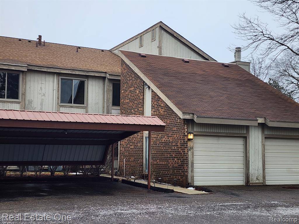West Bloomfield Twp, MI 48322,7492 S BRYNMAWR Court 6