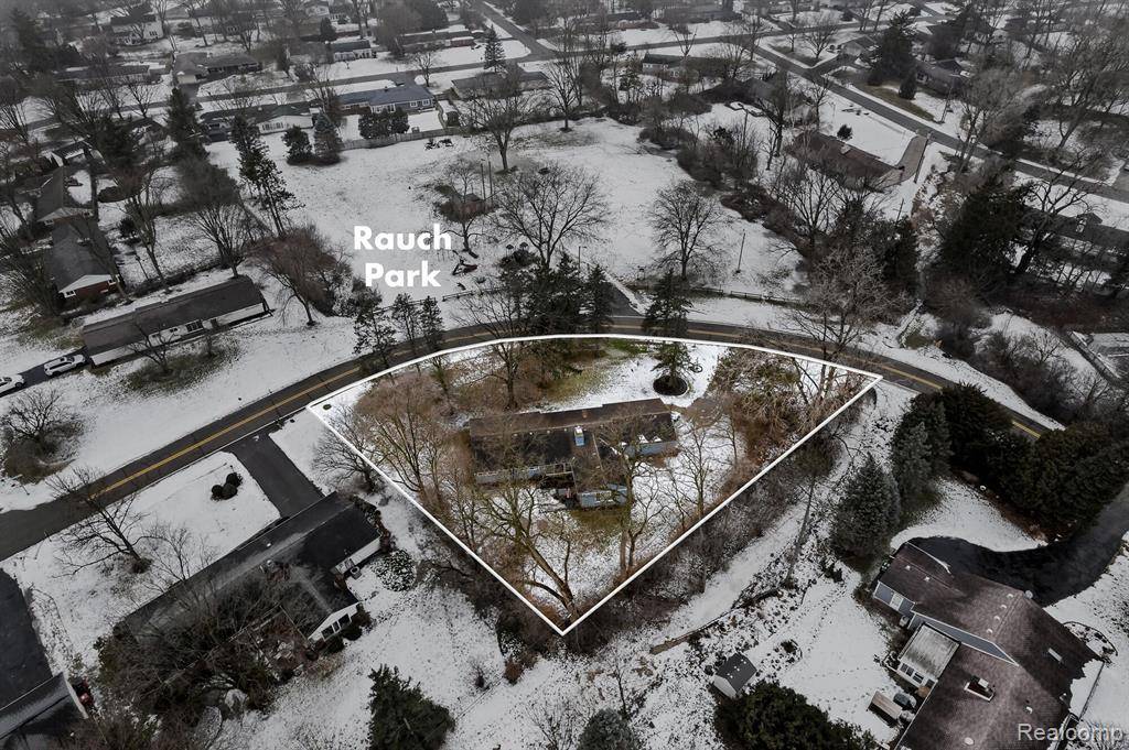 West Bloomfield Twp, MI 48322,7251 N BRIARCLIFF KNOLL Drive