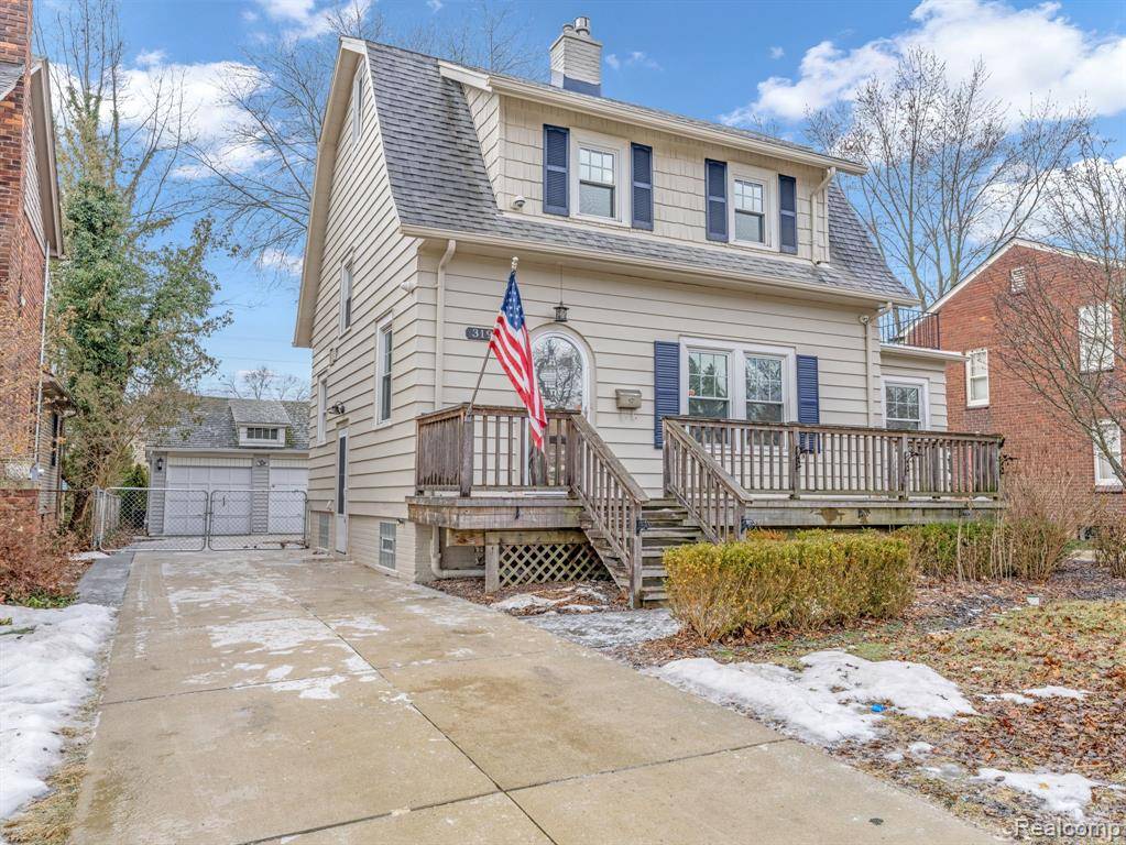Grosse Pointe Farms, MI 48236,319 HILLCREST Avenue
