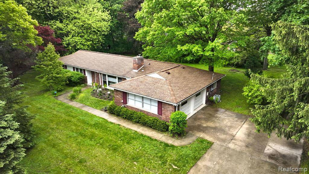 Rochester Hills, MI 48309,2763 W Avon Road