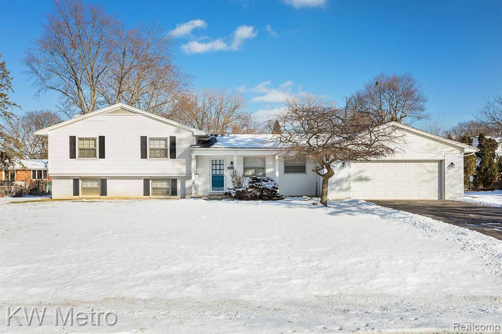 Bloomfield Twp, MI 48301,6603 TIMBER RIDGE Drive