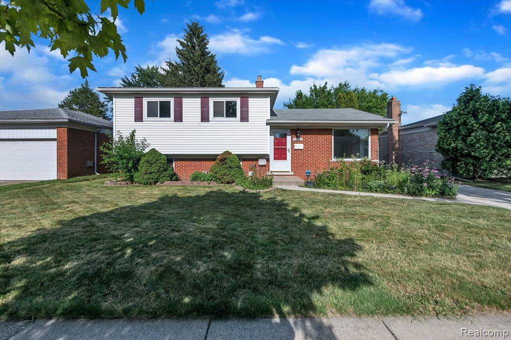 Warren, MI 48088,27034 Clarpointe Drive