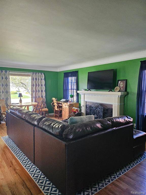 Grosse Pointe Woods, MI 48236,1615 FAIRCOURT Street