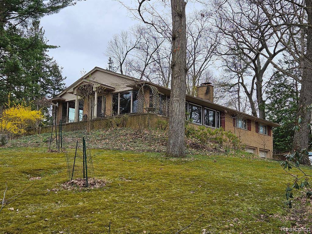 Franklin Vlg, MI 48025,31230 OLD TRAIL Court