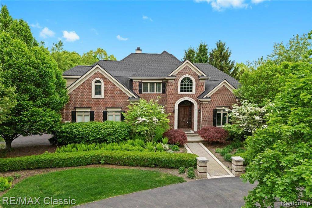 Milford Twp, MI 48380,2833 STONE MEADOW Drive
