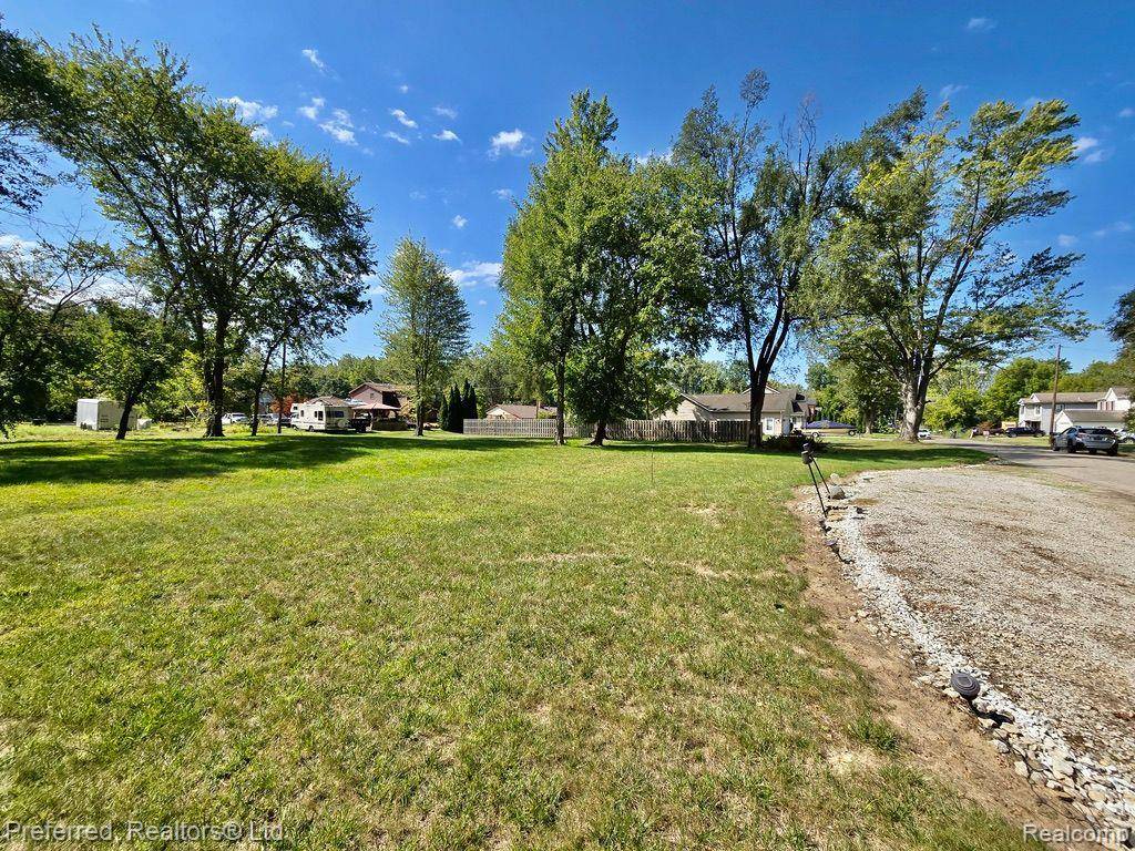 Romulus, MI 48174,35841 VINEWOOD Street
