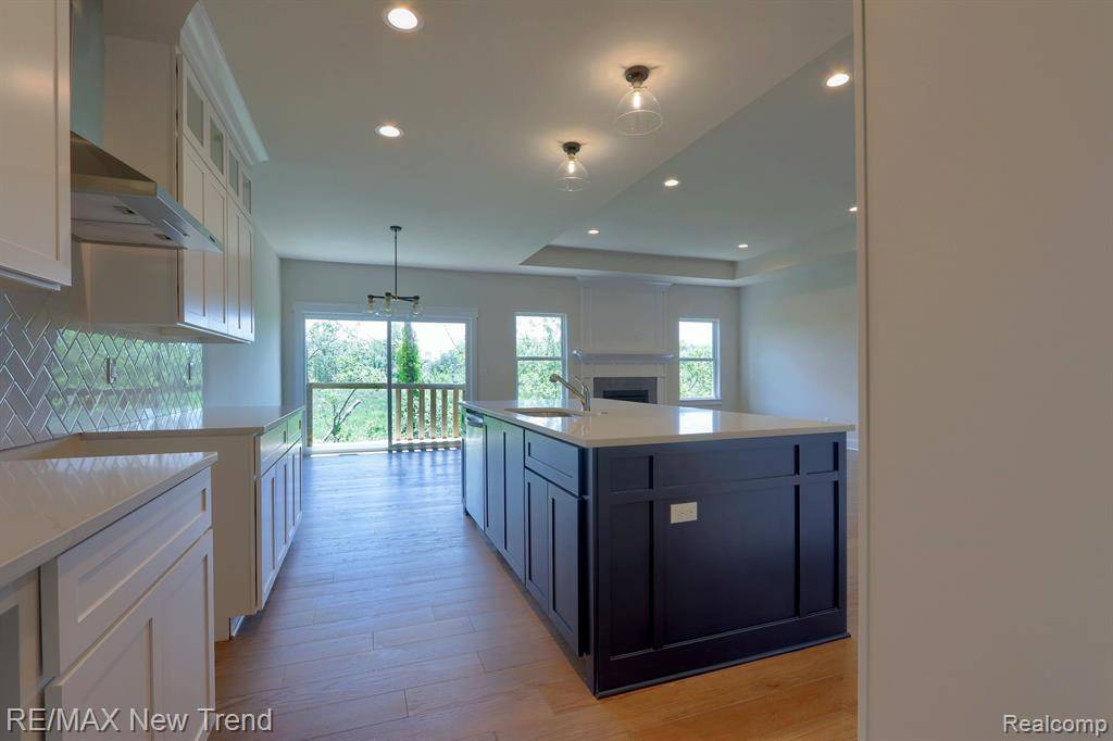 West Bloomfield Twp, MI 48323,7836 TRAILSIDE Court