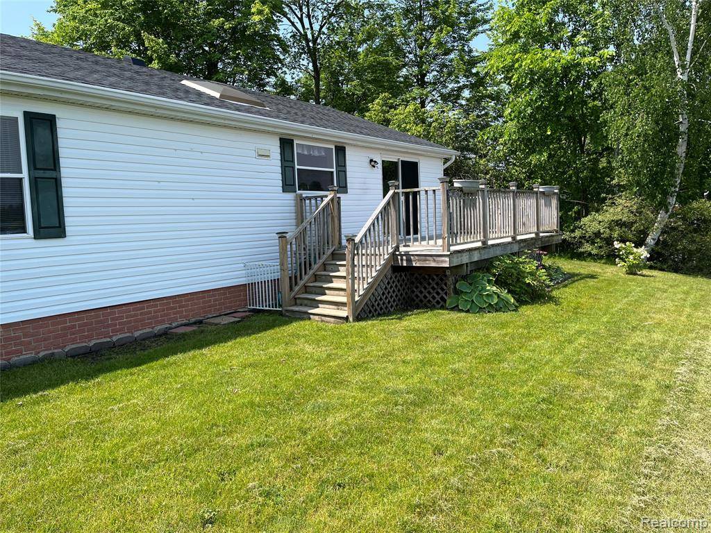 Kimball Twp, MI 48074,5128 TWIN LAKES Drive