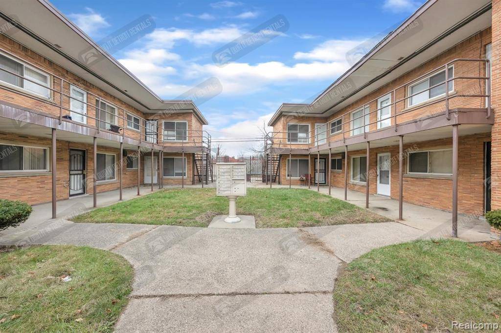 Detroit, MI 48235,16701 GREENFIELD Road unit # 2
