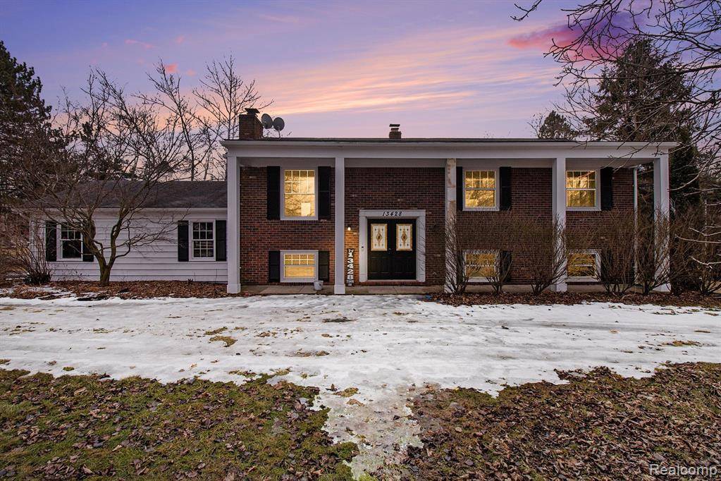 Green Oak Twp, MI 48178,13428 SEQUOIA Lane