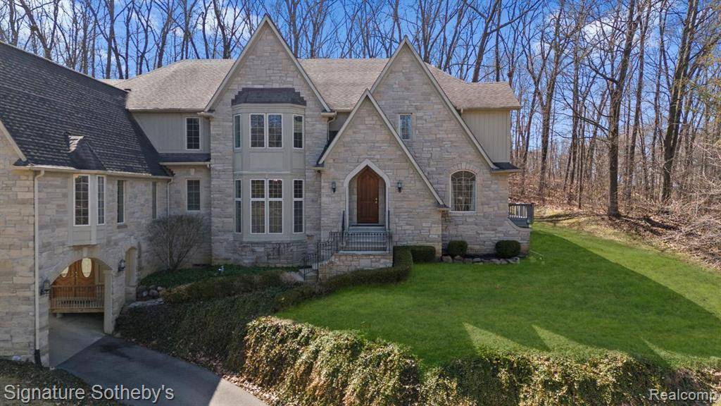 Springfield Twp, MI 48346,6705 COLLEGE Park