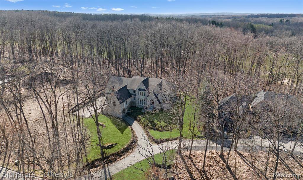 Springfield Twp, MI 48346,6705 COLLEGE Park