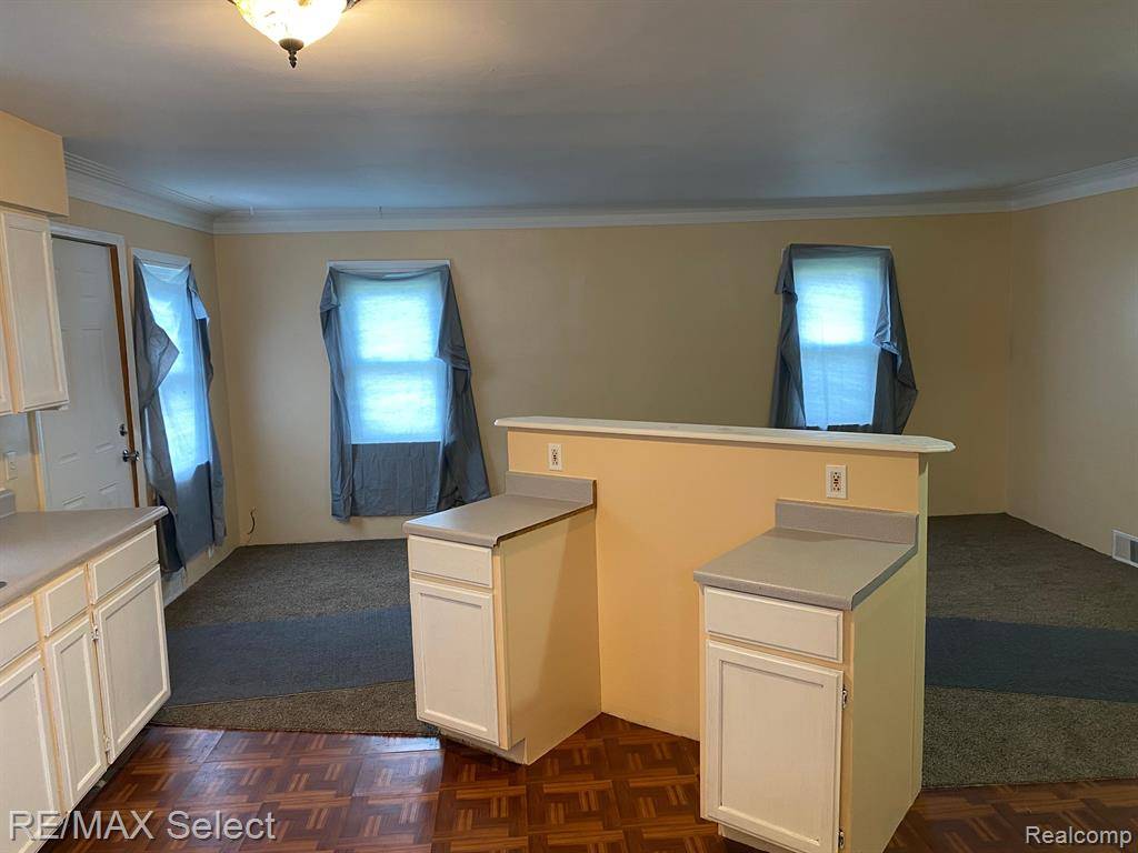 Flint Twp, MI 48504,3337 W DAYTON Street
