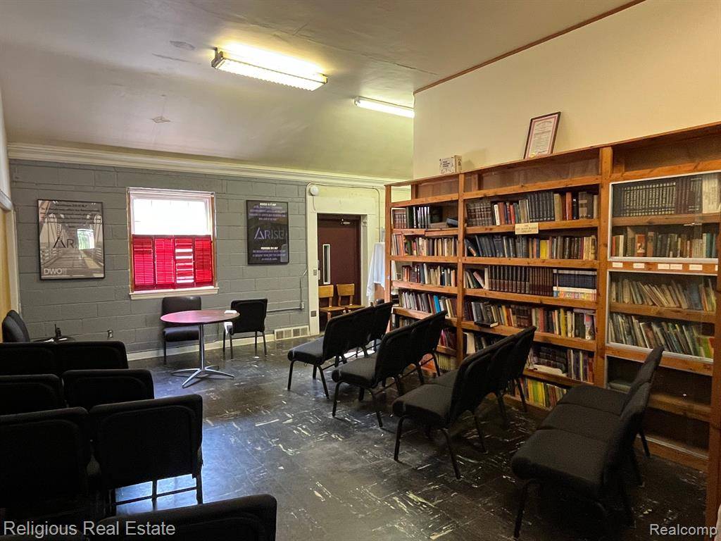 Detroit, MI 48228,18700 JOY Road