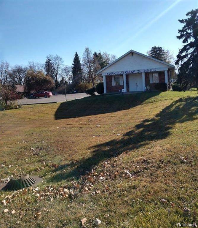 Pontiac, MI 48340,338 E WALTON Boulevard