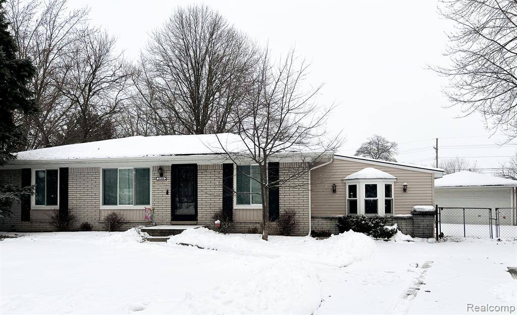 Sterling Heights, MI 48313,41364 Brown Drive