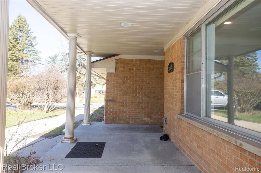 Southfield, MI 48075,24150 PHILIP Drive