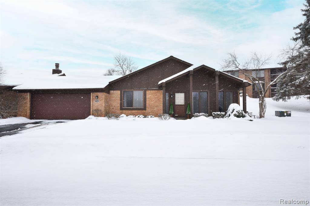 West Bloomfield Twp, MI 48323,3948 MOSELLE Street