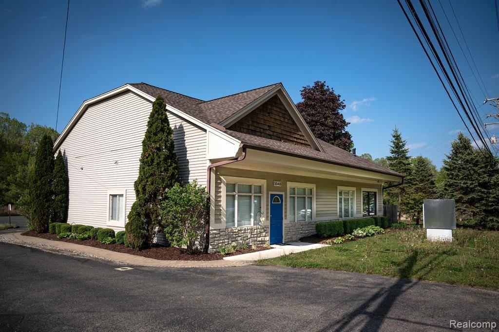 Orion Twp, MI 48362,3048 W CLARKSTON Road