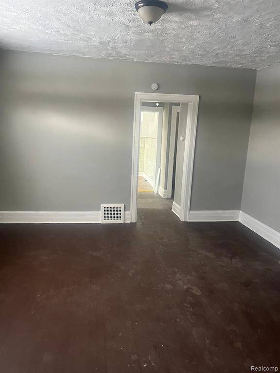 Detroit, MI 48204,5322 JOY Road