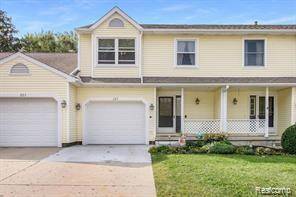 Fenton, MI 48430,225 MEADOW POINTE Drive