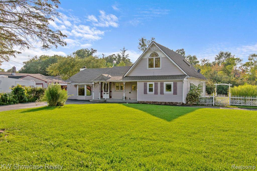 White Lake Twp, MI 48383,4287 LAKE GROVE