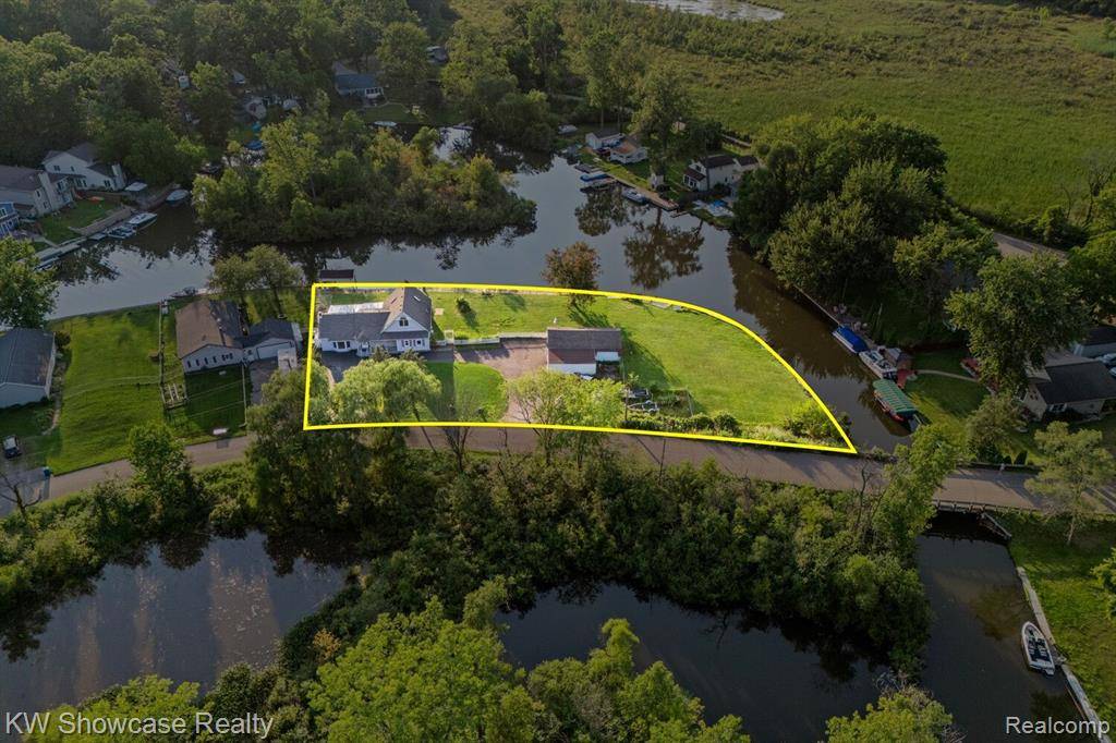 White Lake Twp, MI 48383,4287 LAKE GROVE