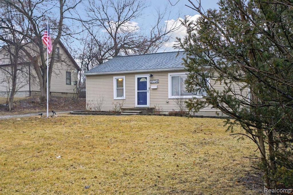 Garden City, MI 48135,31734 CAMBRIDGE Street