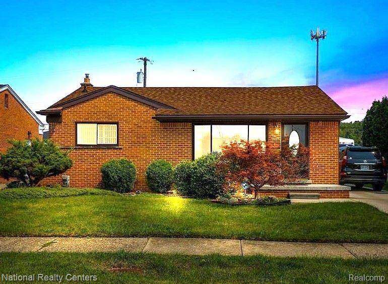 Westland, MI 48185,27620 MACKENZIE Drive