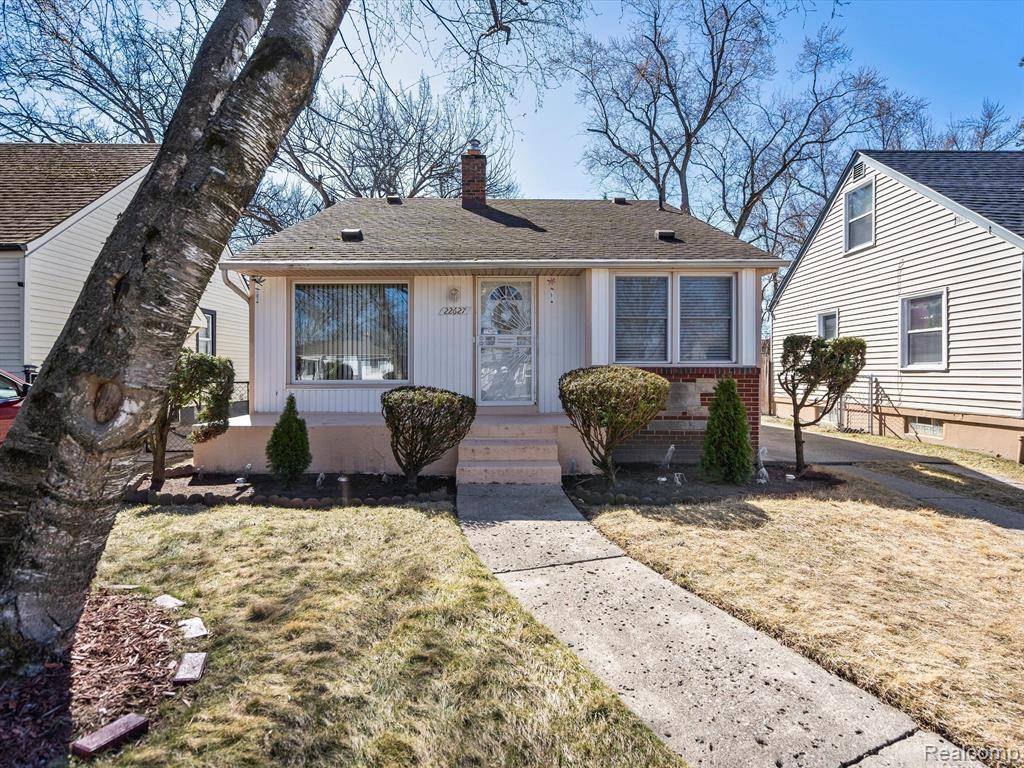 Detroit, MI 48219,22627 PEMBROKE Avenue