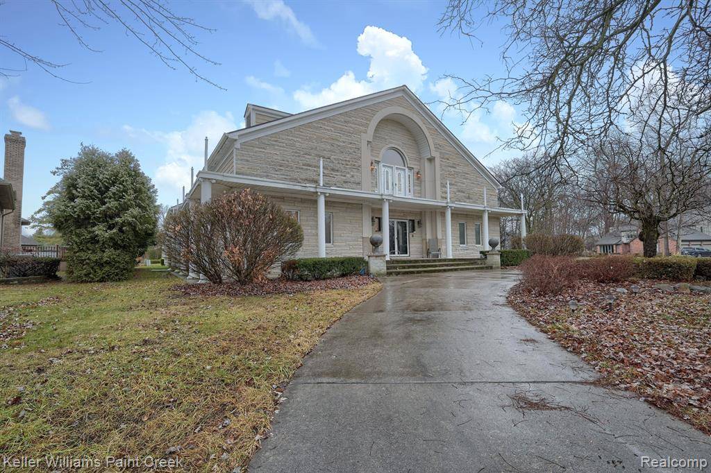 Clinton Twp, MI 48036,37303 CAMELLIA Lane