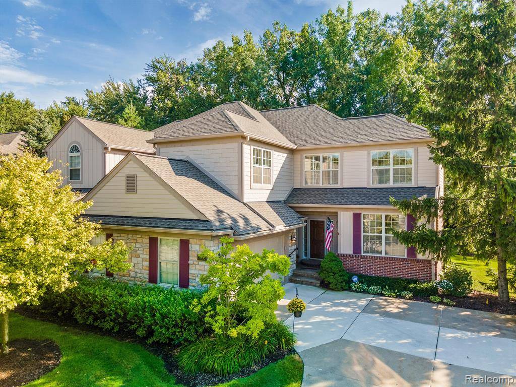 Rochester Hills, MI 48309,3585 WINDING BROOK Circle AS L 89