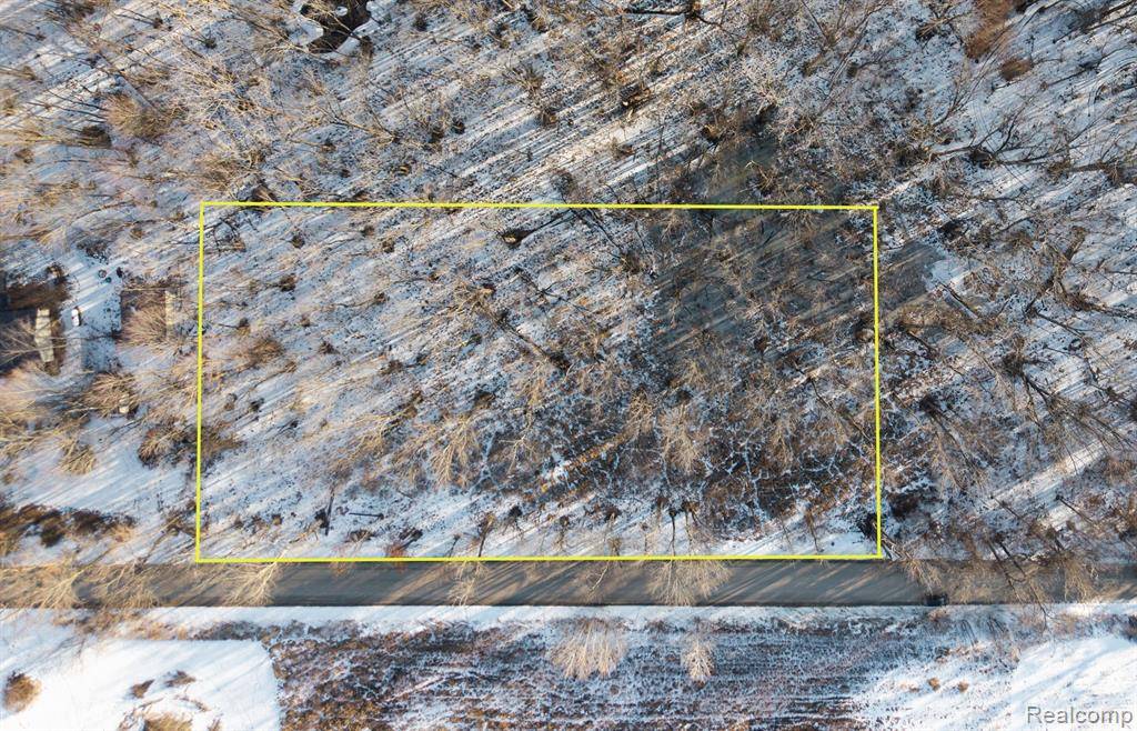 Iosco Twp, MI 48137,000 Roberts