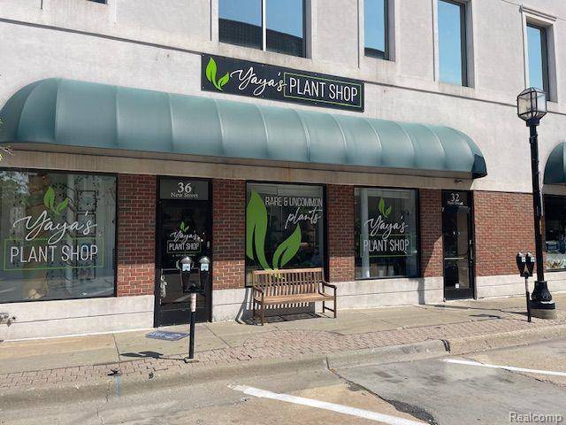 Mt. Clemens, MI 48316,36  N New  Street N 103