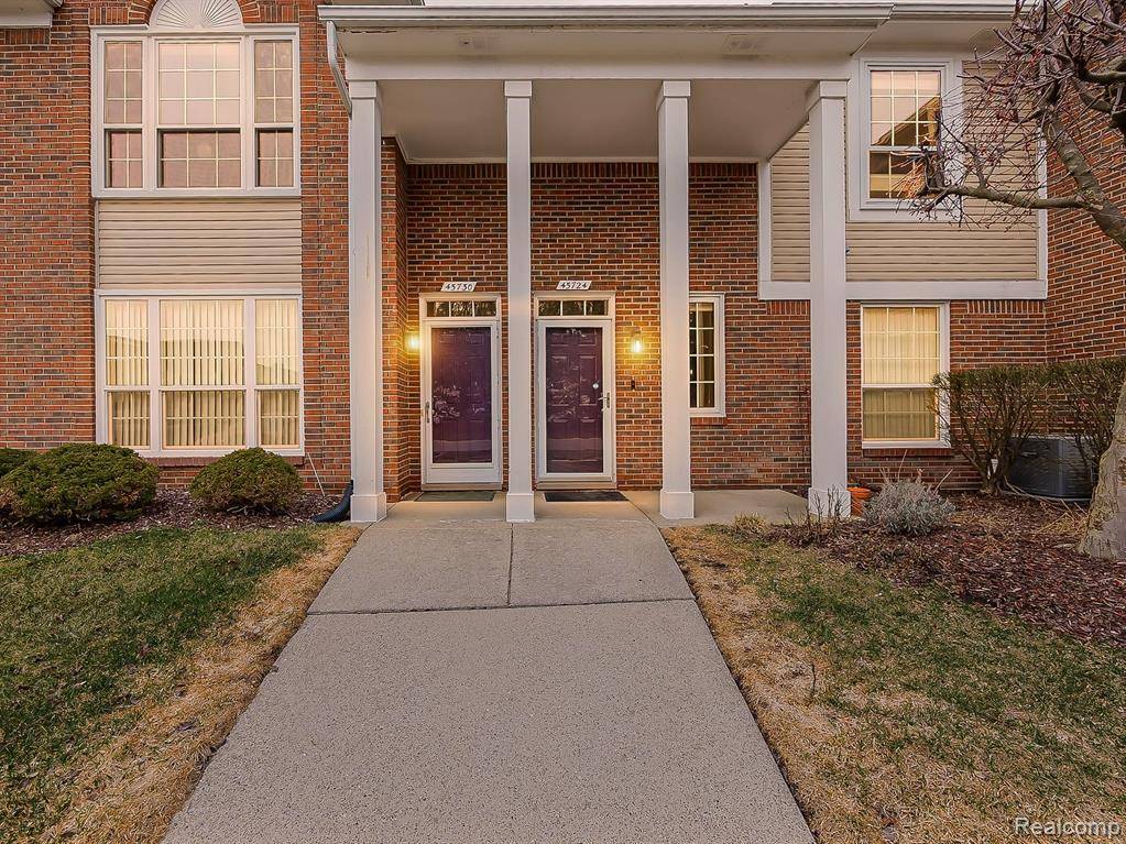 Macomb Twp, MI 48044,45724 WARWICK Drive