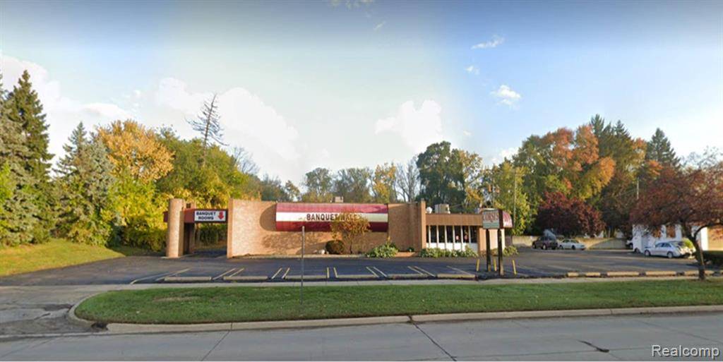 Livonia, MI 48152,27910 W Seven Mile  Road